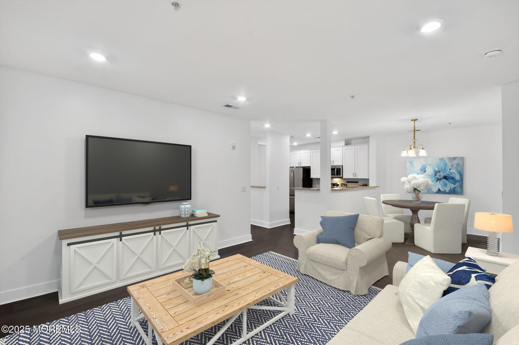 626 Marion Lane Image 2