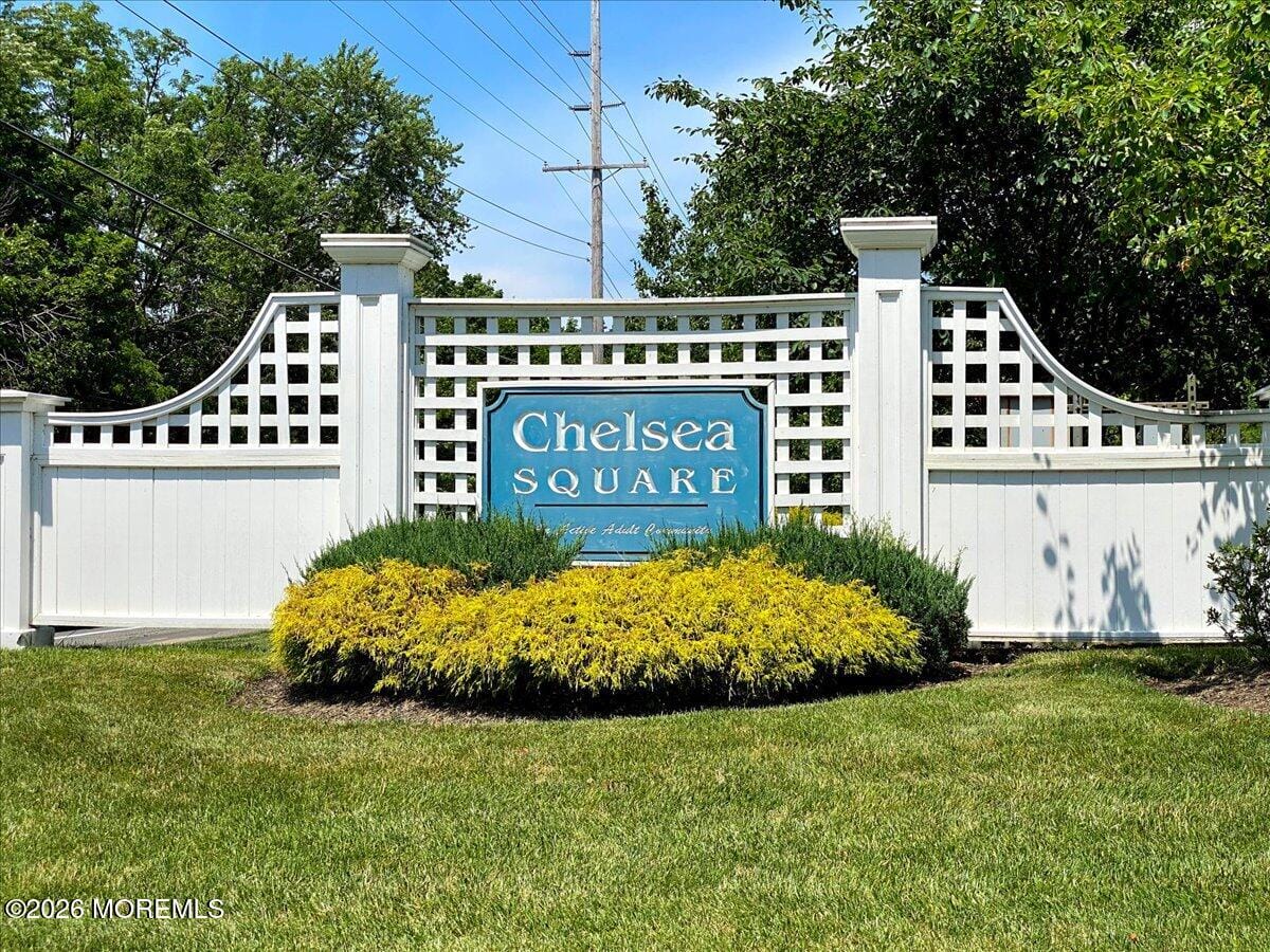 215 Bloomsbury Drive, Morganville, NJ, 07751 image 35