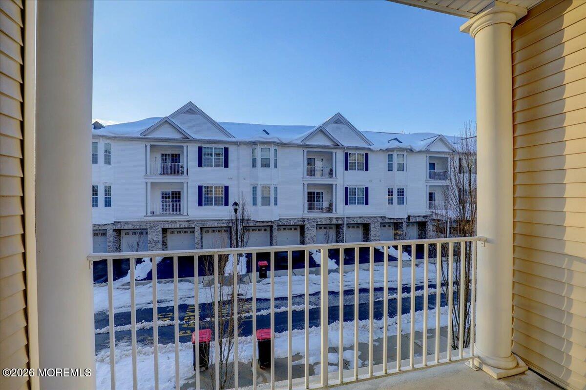 215 Bloomsbury Drive, Morganville, NJ, 07751 image 17