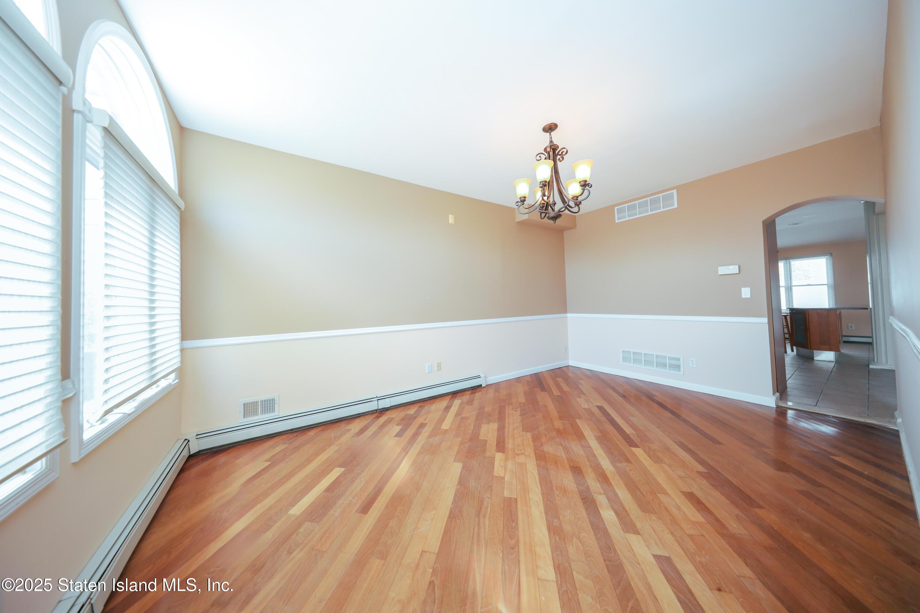 5775 Hylan Boulevard, Staten Island, NY, 10309 image 19