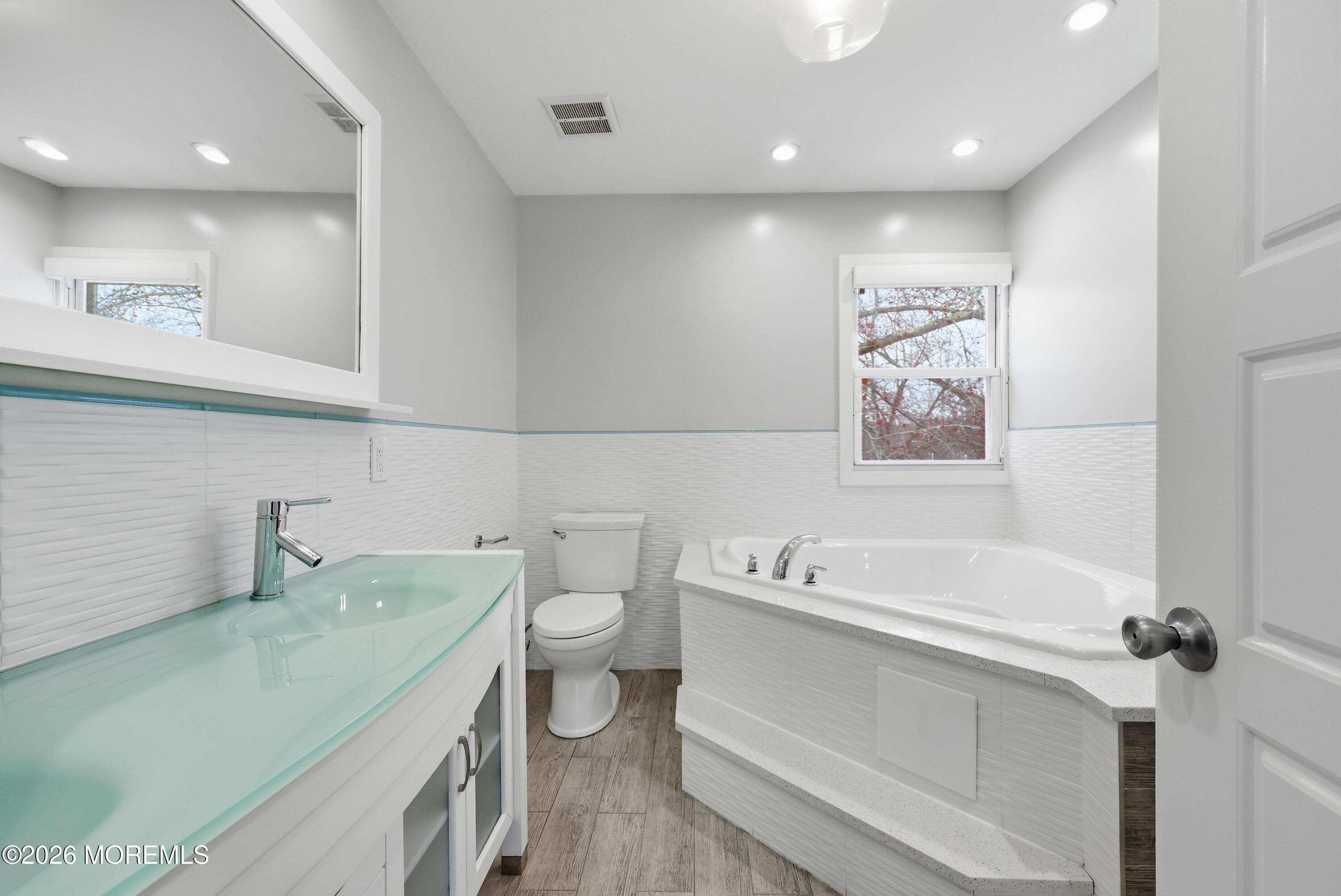 1199 Manor Drive, Lakewood, NJ, 08701 image 24