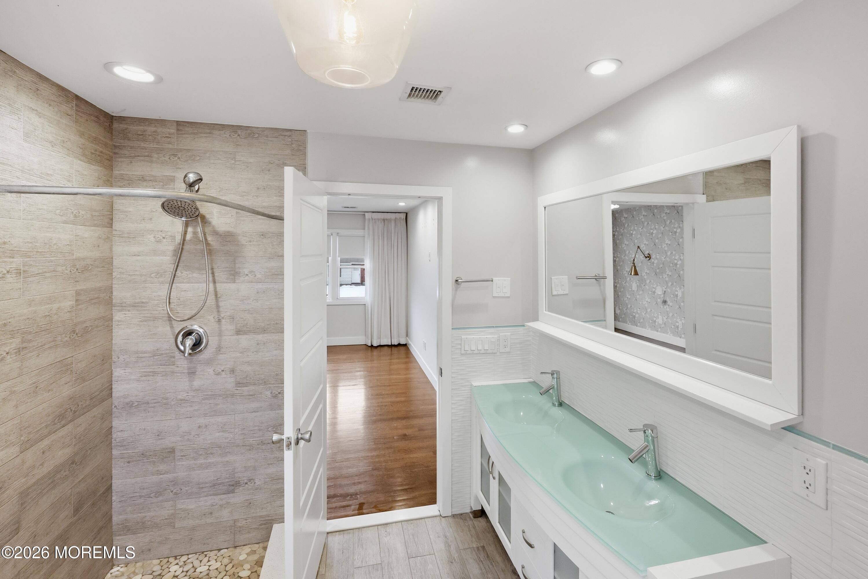 1199 Manor Drive, Lakewood, NJ, 08701 image 27