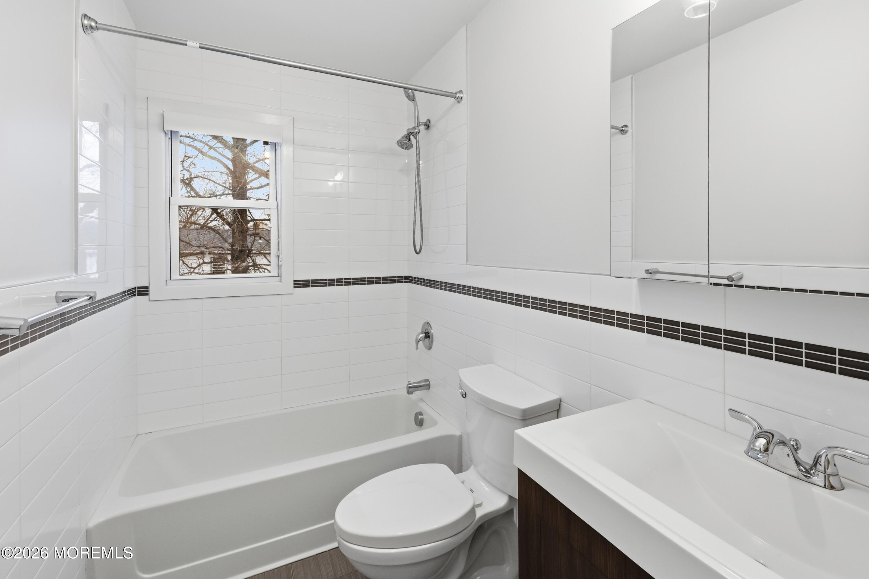 1199 Manor Drive, Lakewood, NJ, 08701 image 33