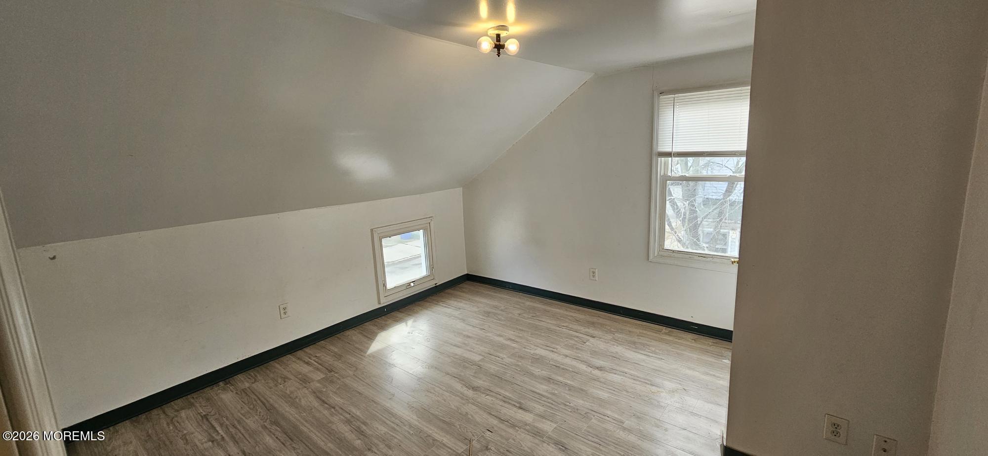 402 W Green Street, Millville, NJ, 08332 image 11