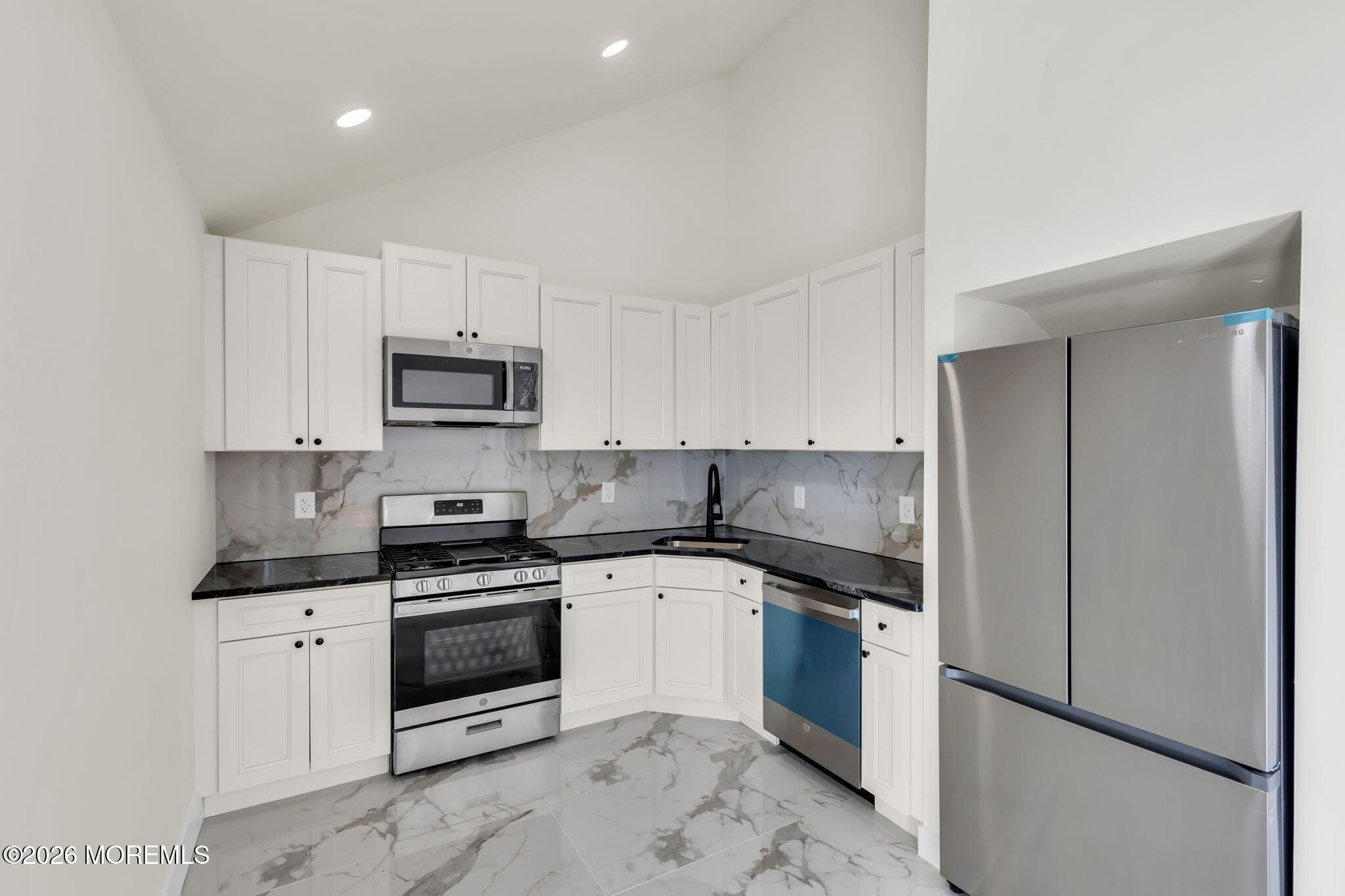 109 Throckmorton Lane, Old Bridge, NJ, 08857 image 16