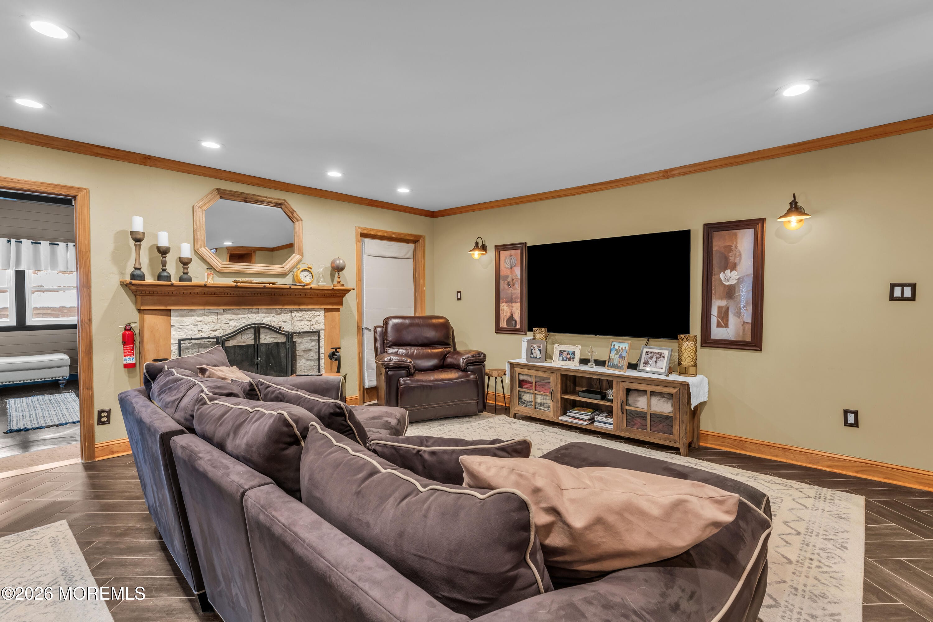 11 Mount Drive, Holmdel, NJ, 07733 image 16