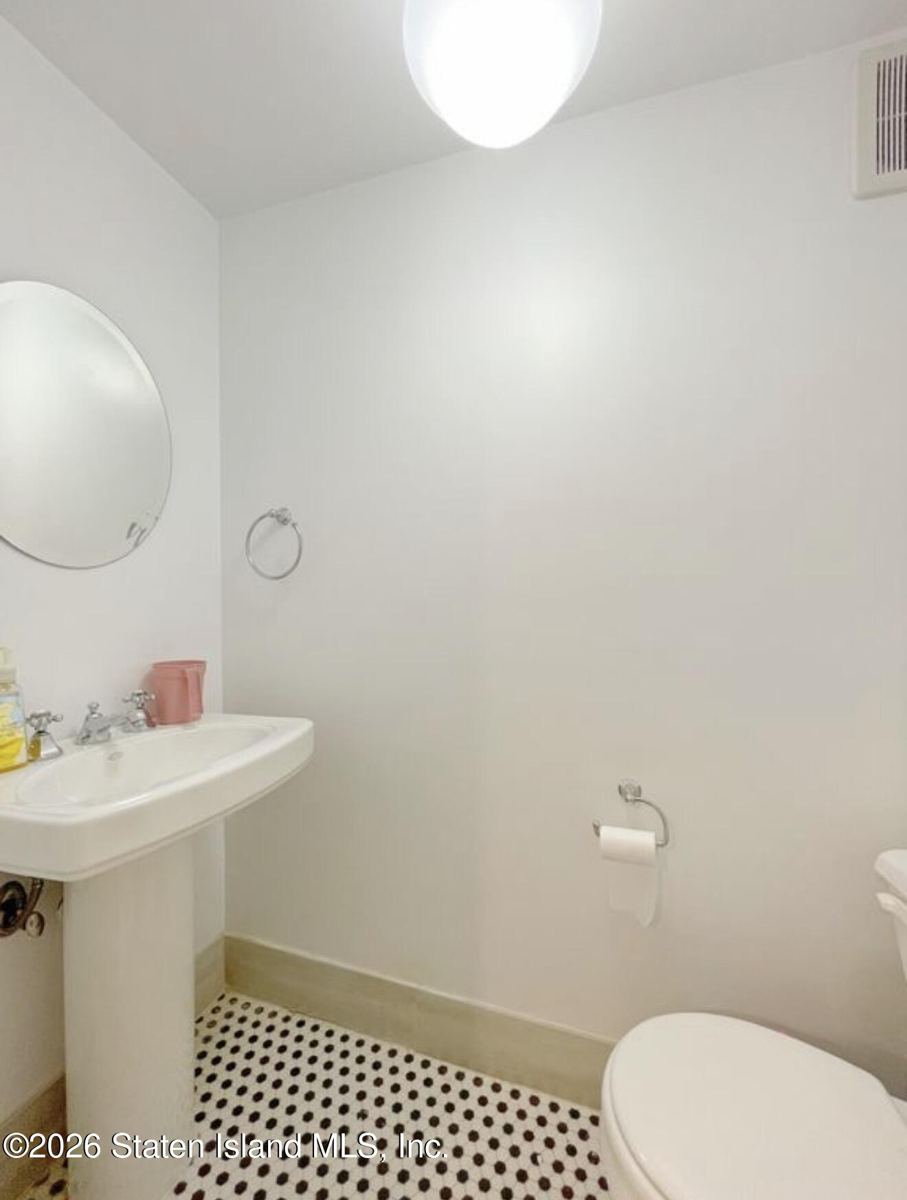 372 Maryland Avenue, Staten Island, NY, 10305 image 14