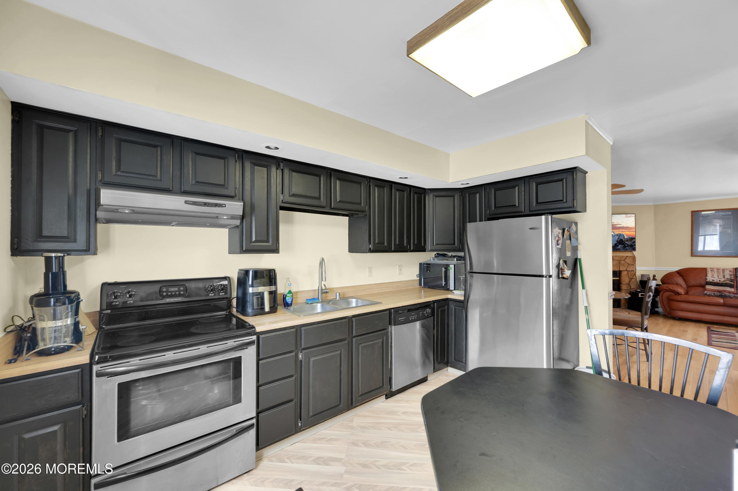 208 Alpine Trail Image 5