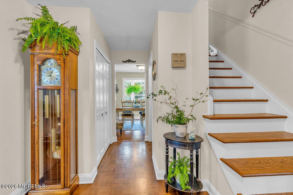 111 Harding Road Image 5