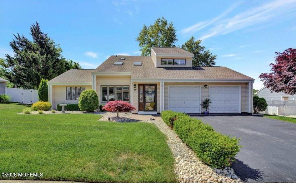 40 Pinyon Street, Howell, NJ, 07731