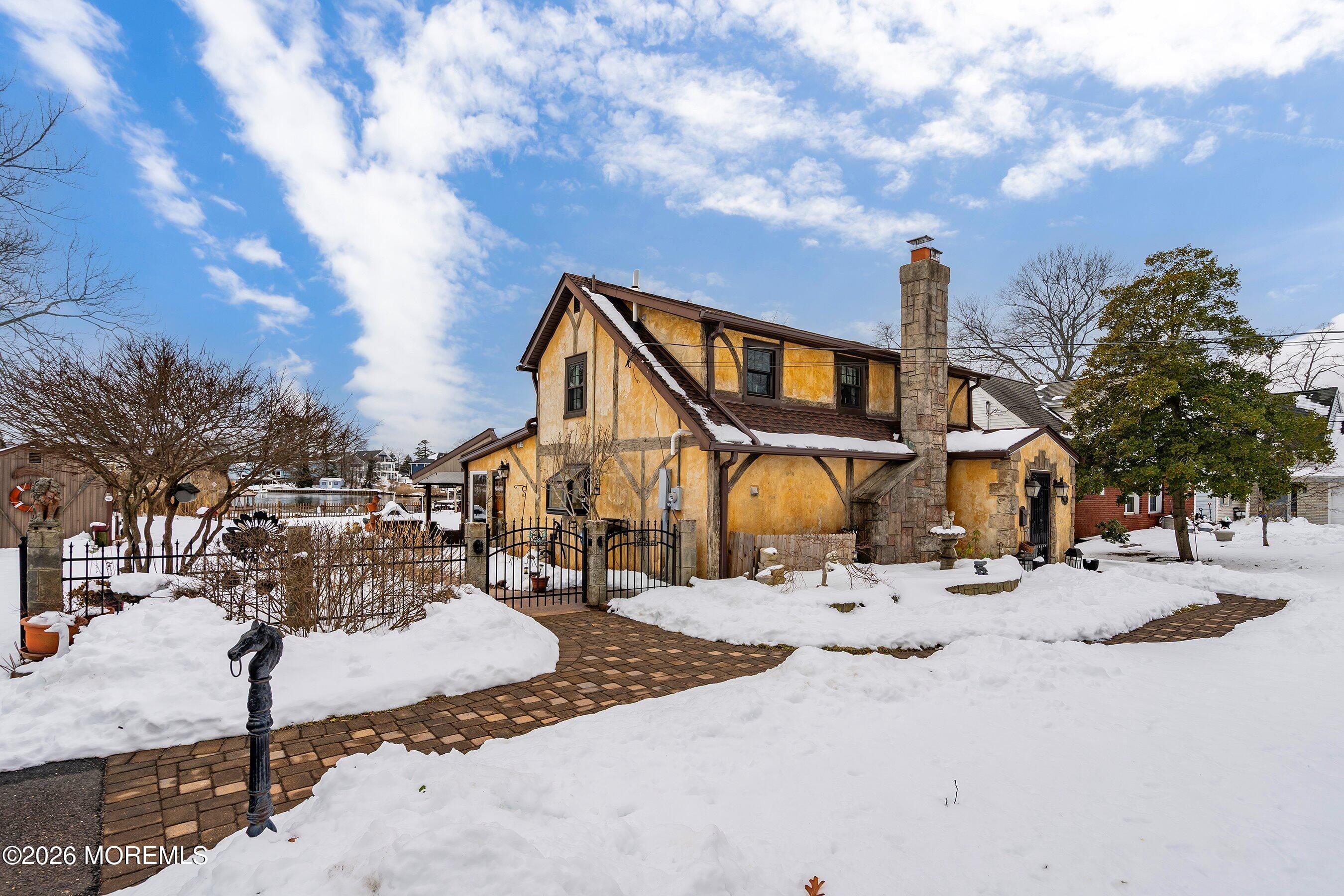 515 Carroll Fox Road Image 4