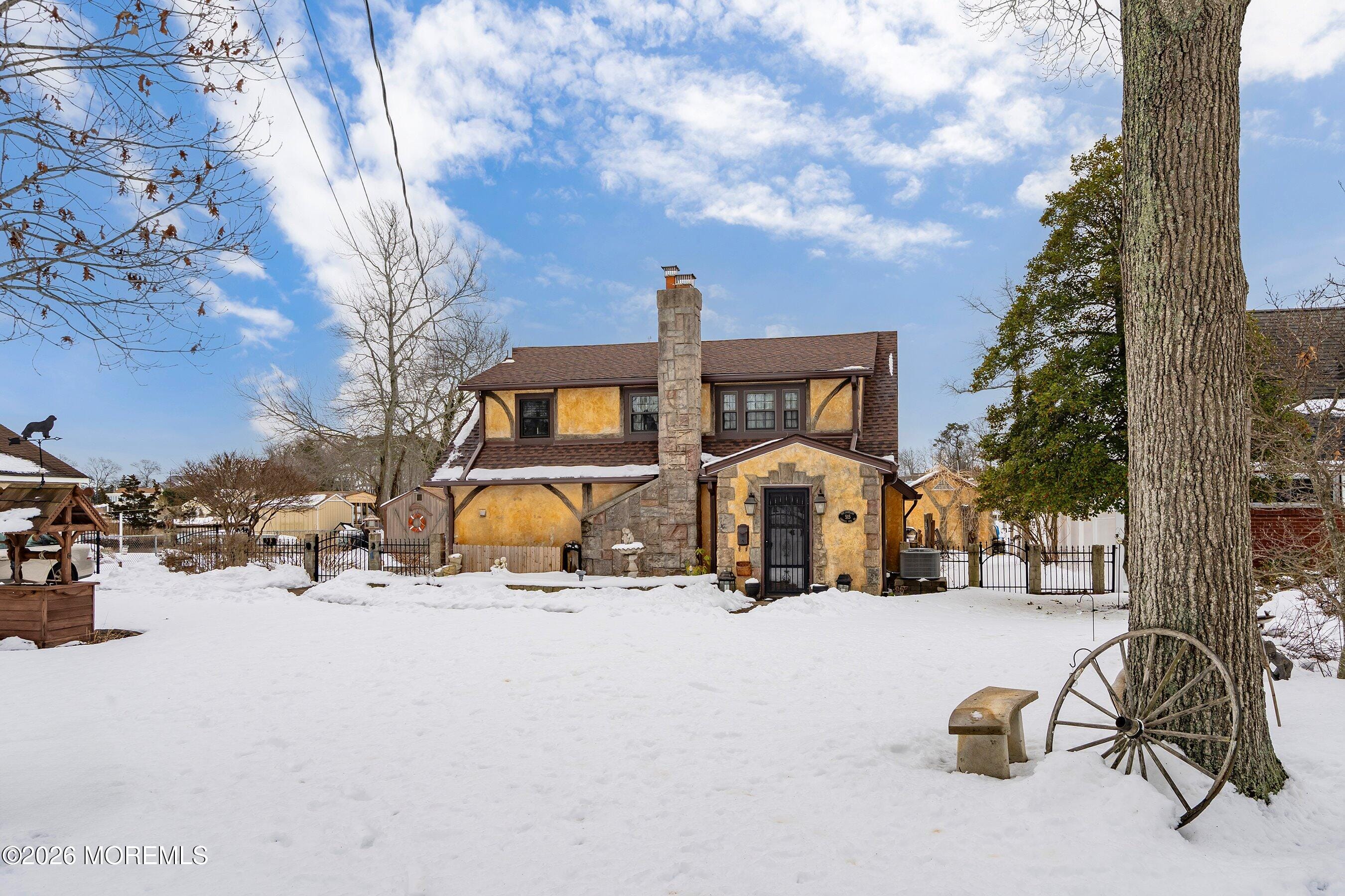 515 Carroll Fox Road Image 3