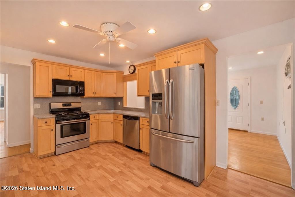96 Sterling Avenue, Staten Island, NY, 10306 image 7