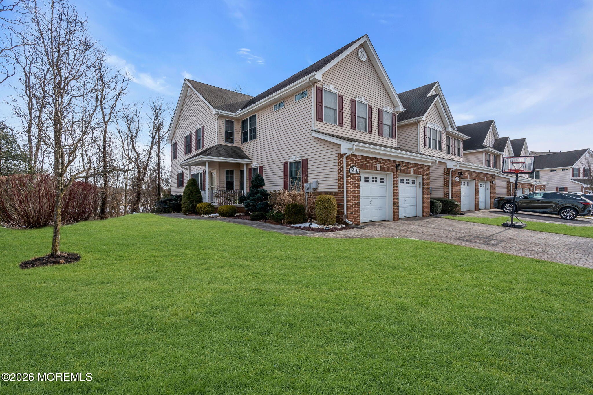 24 Smock Court Image 2