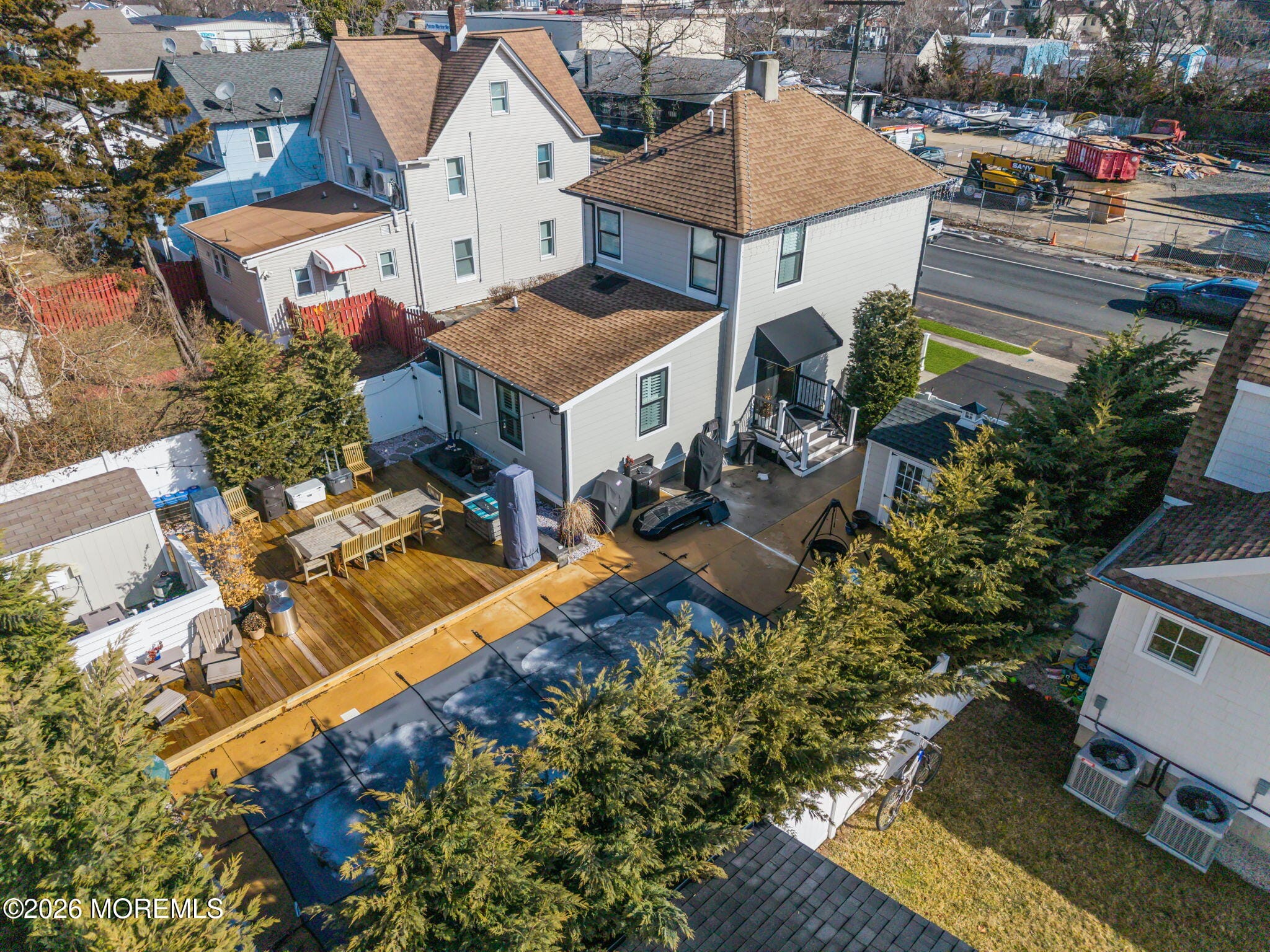 335 Hawthorne Avenue Image 5