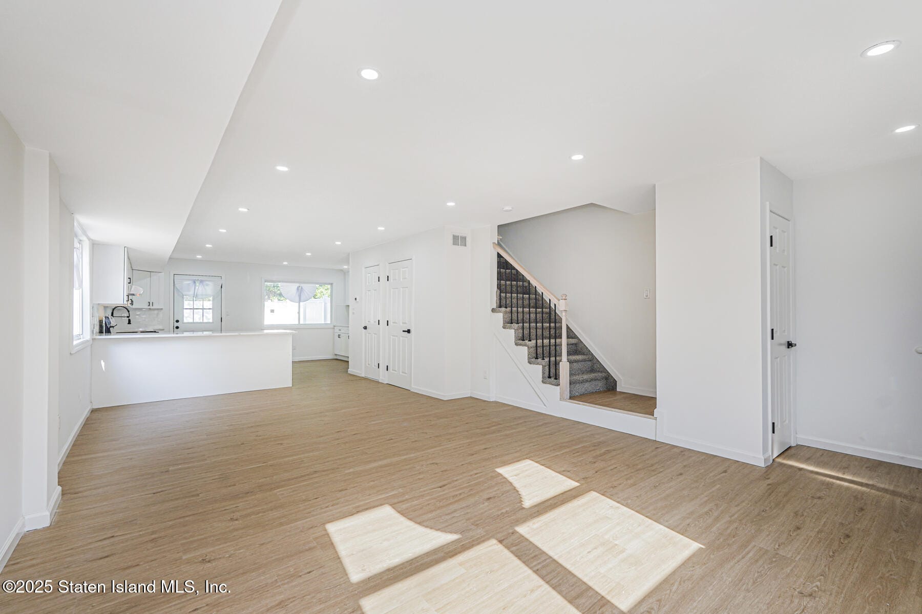 312 Grandview Avenue Image 5