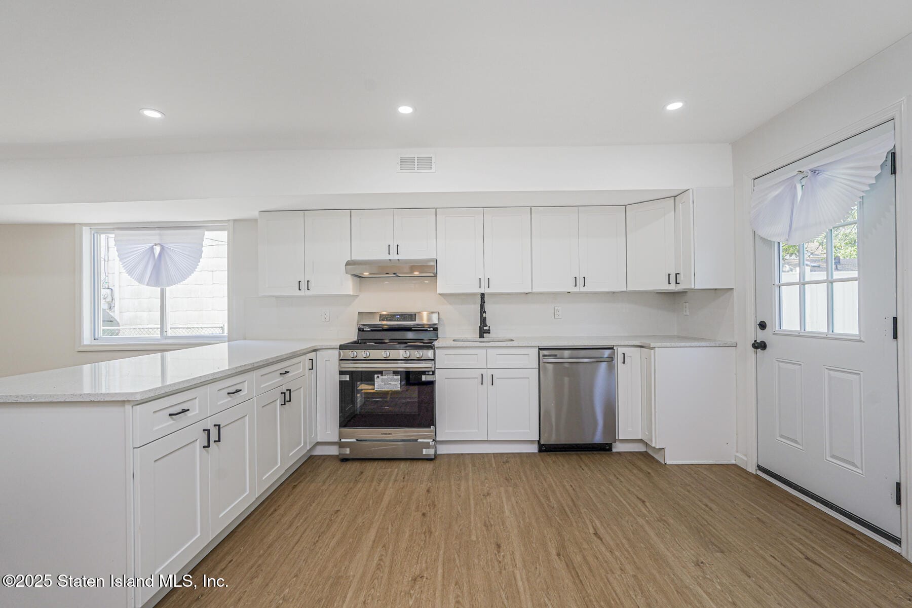 312 Grandview Avenue, Staten Island, NY, 10303 image 11