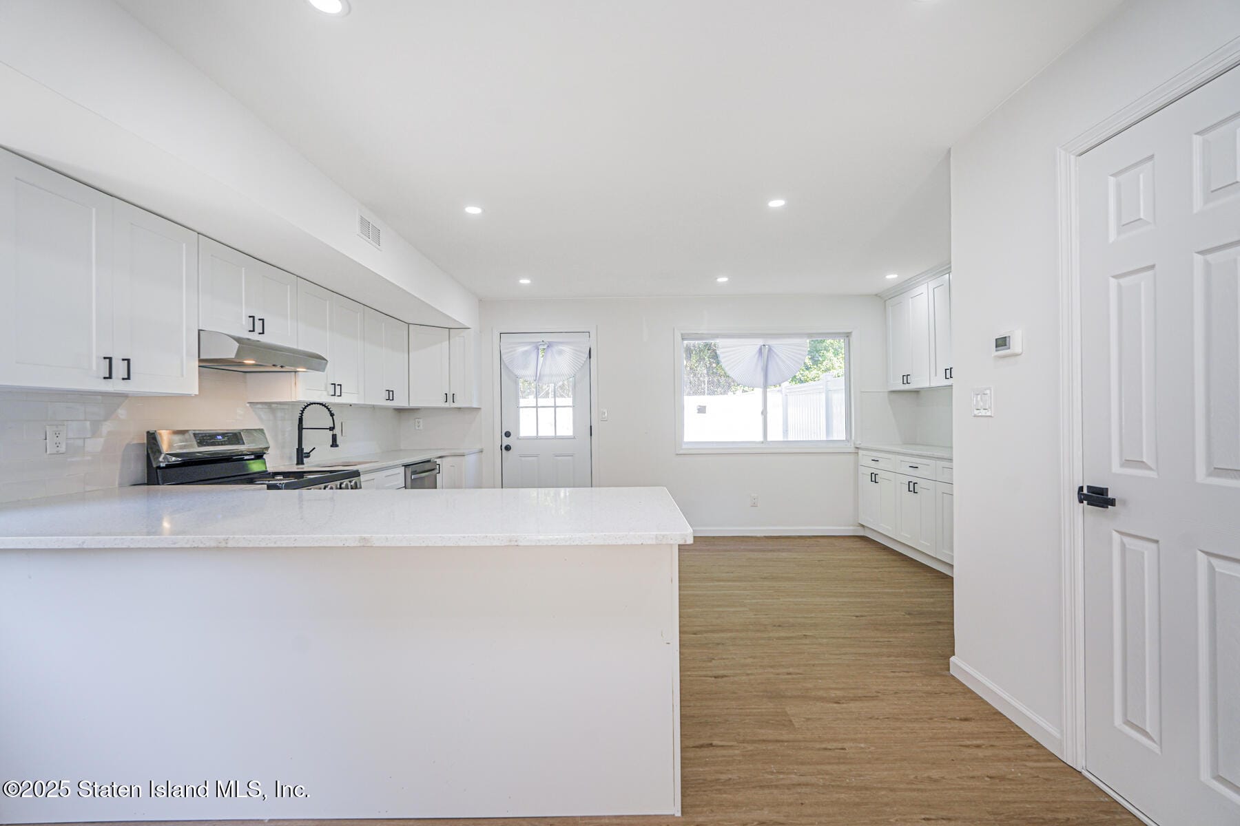 312 Grandview Avenue, Staten Island, NY, 10303 image 14