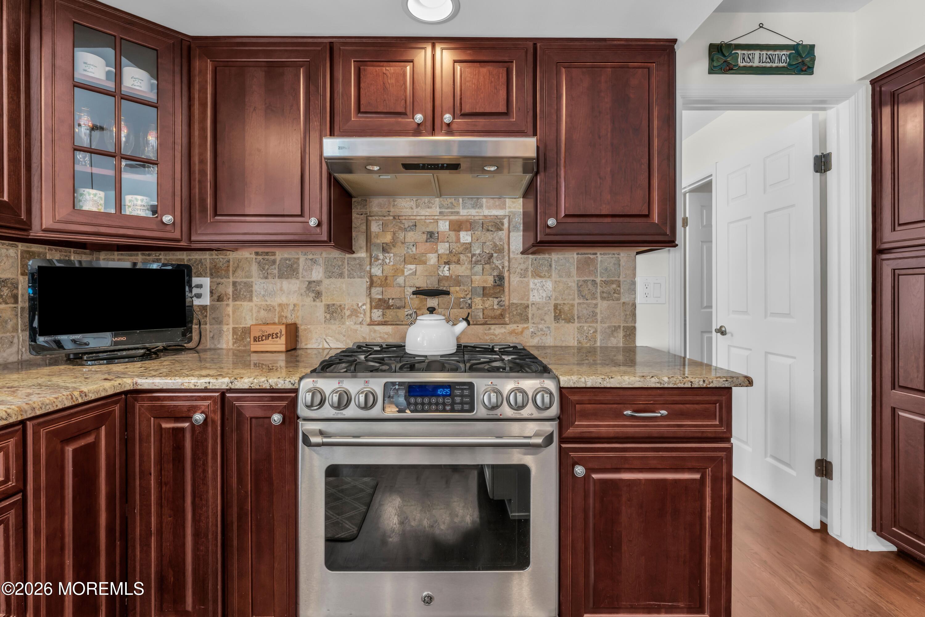 9 Johnny Court, Red Bank, NJ, 07701 image 21