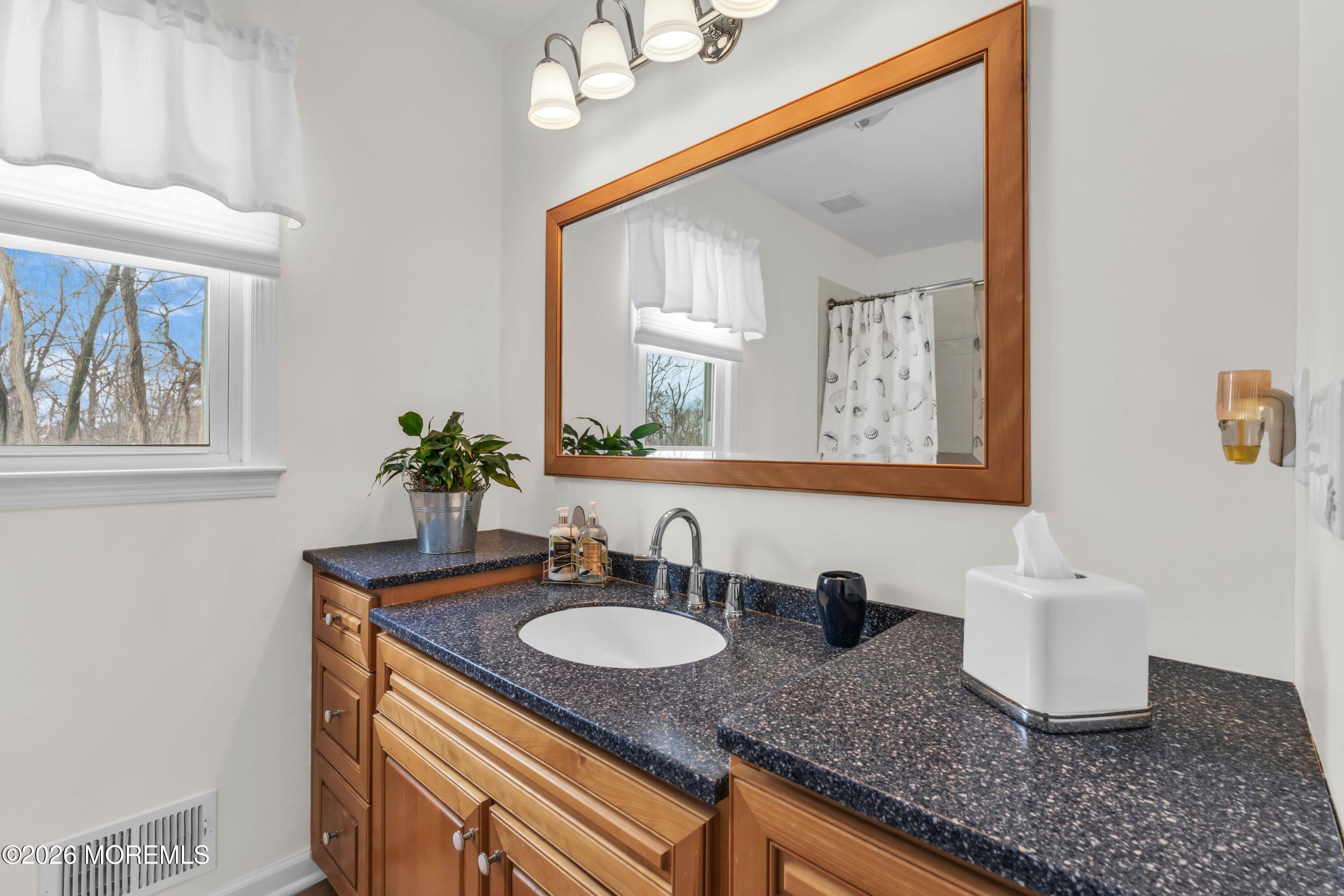 9 Johnny Court, Red Bank, NJ, 07701 image 34