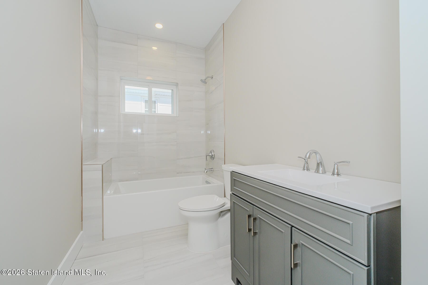 178 N Railroad Street, Staten Island, NY, 10312 image 16