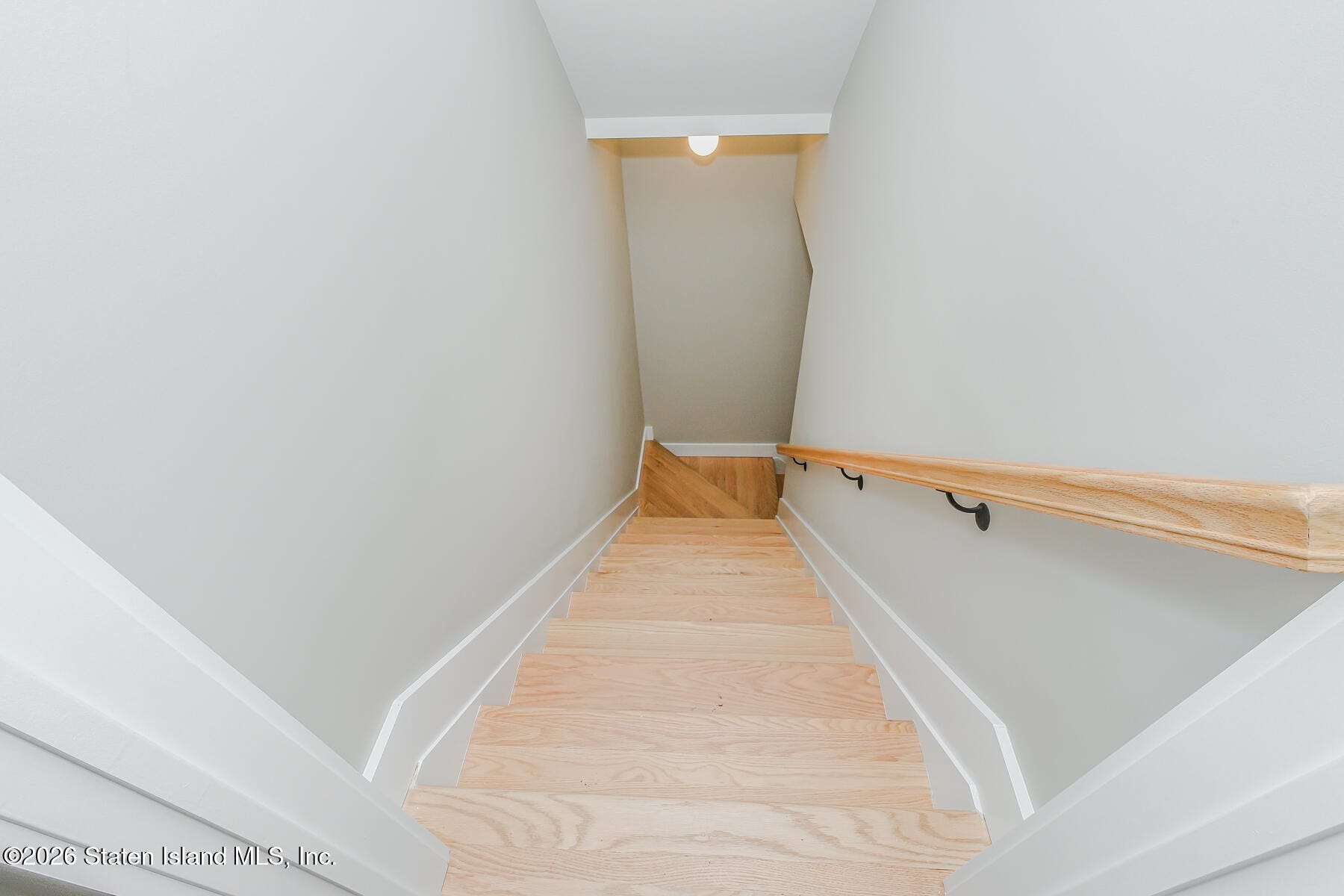 178 N Railroad Street, Staten Island, NY, 10312 image 23