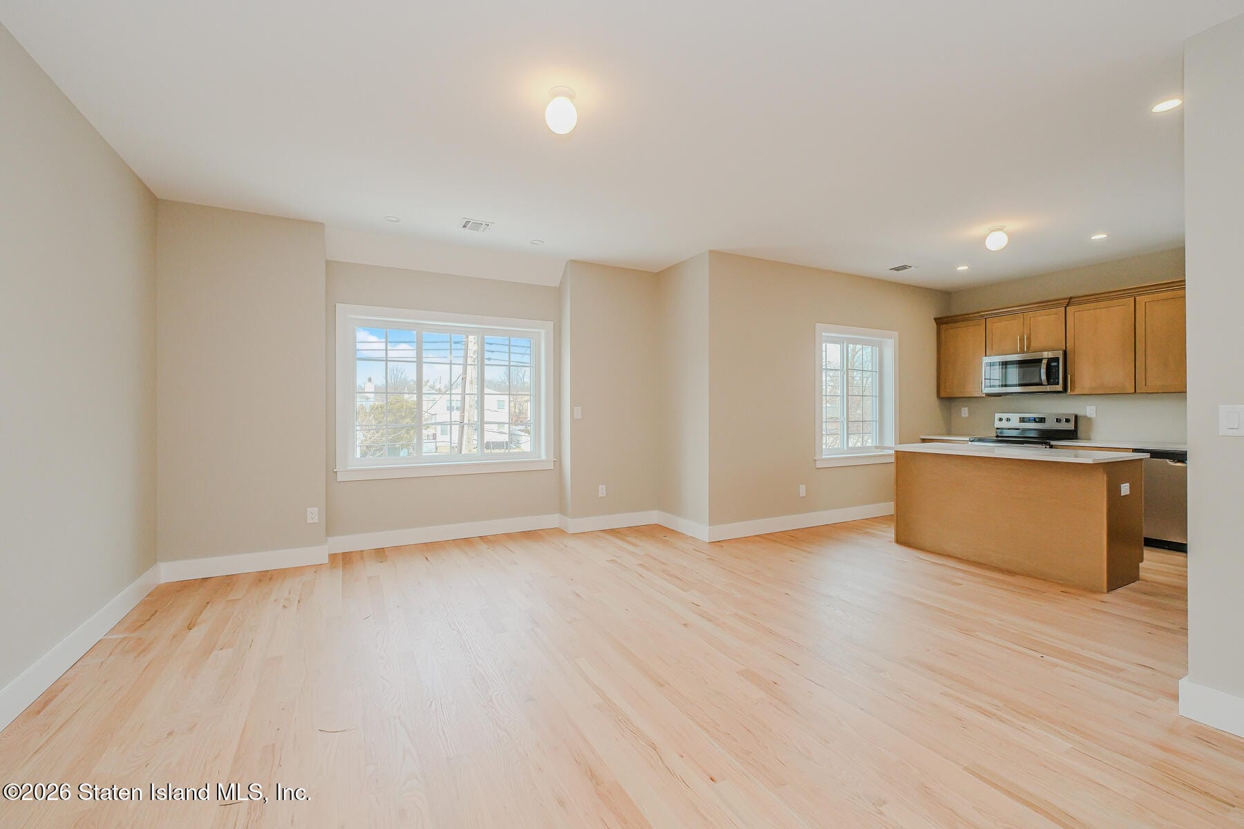 178 N Railroad Street, Staten Island, NY, 10312 image 38