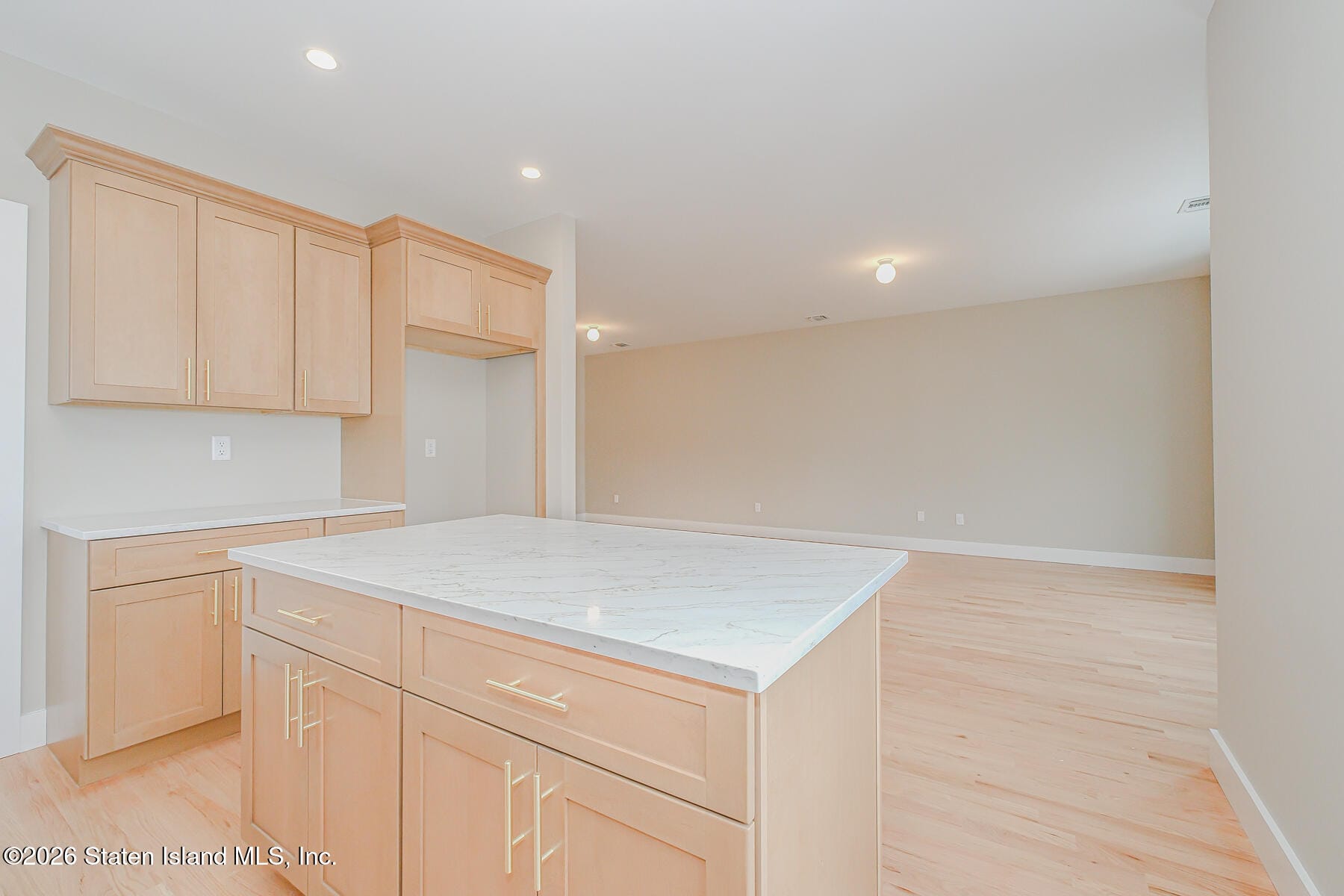 178 N Railroad Street, Staten Island, NY, 10312 image 43