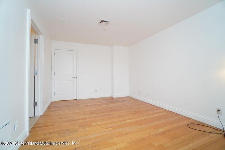 155 Bay Street 4f Image 4