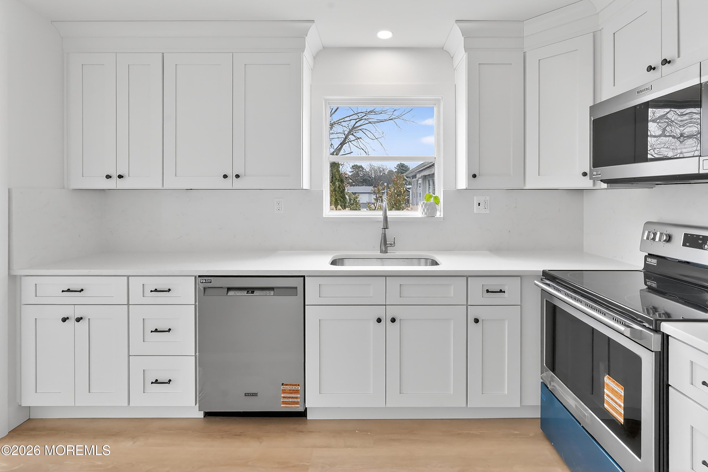 6 Hardy Court Image 5