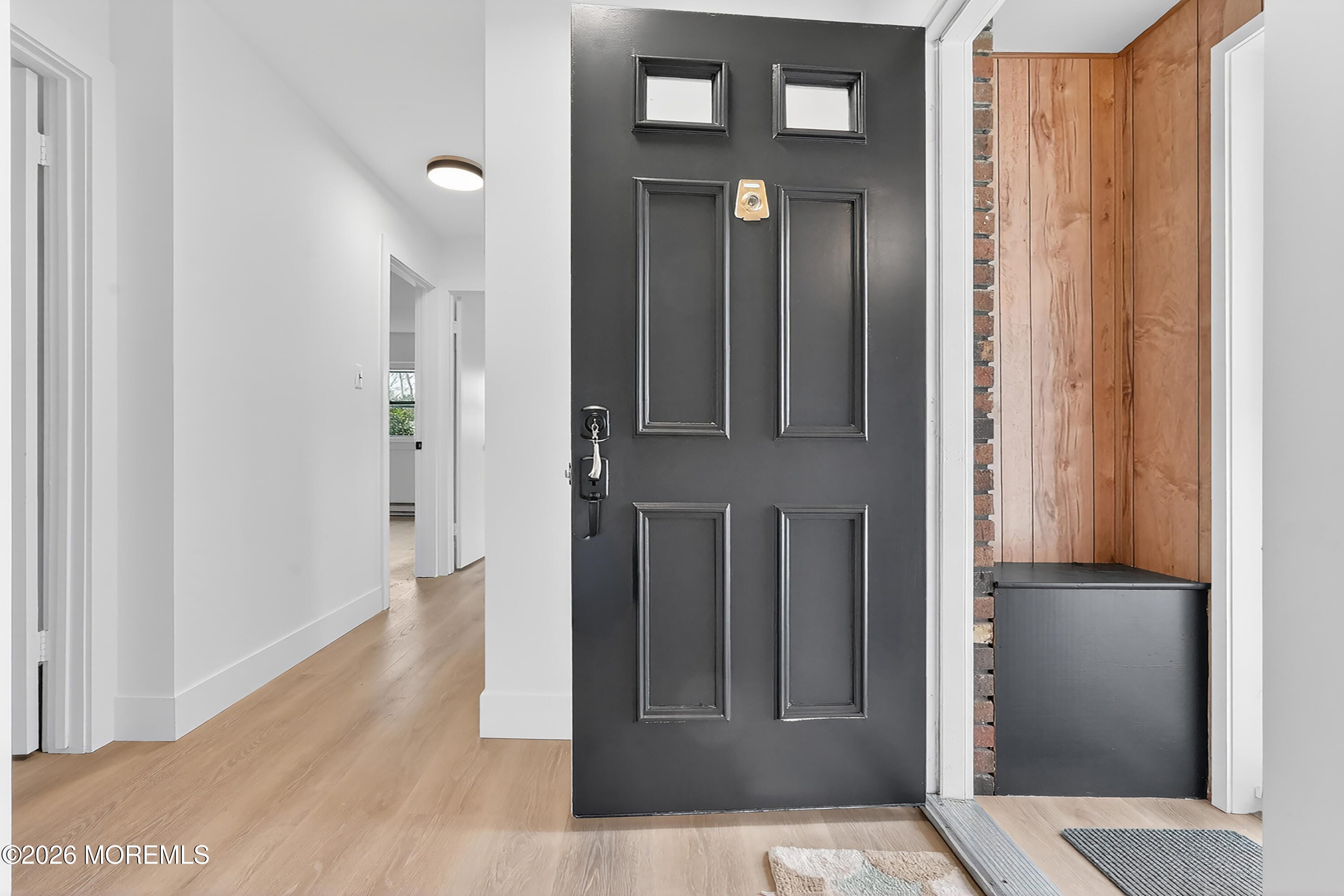 6 Hardy Court Image 2