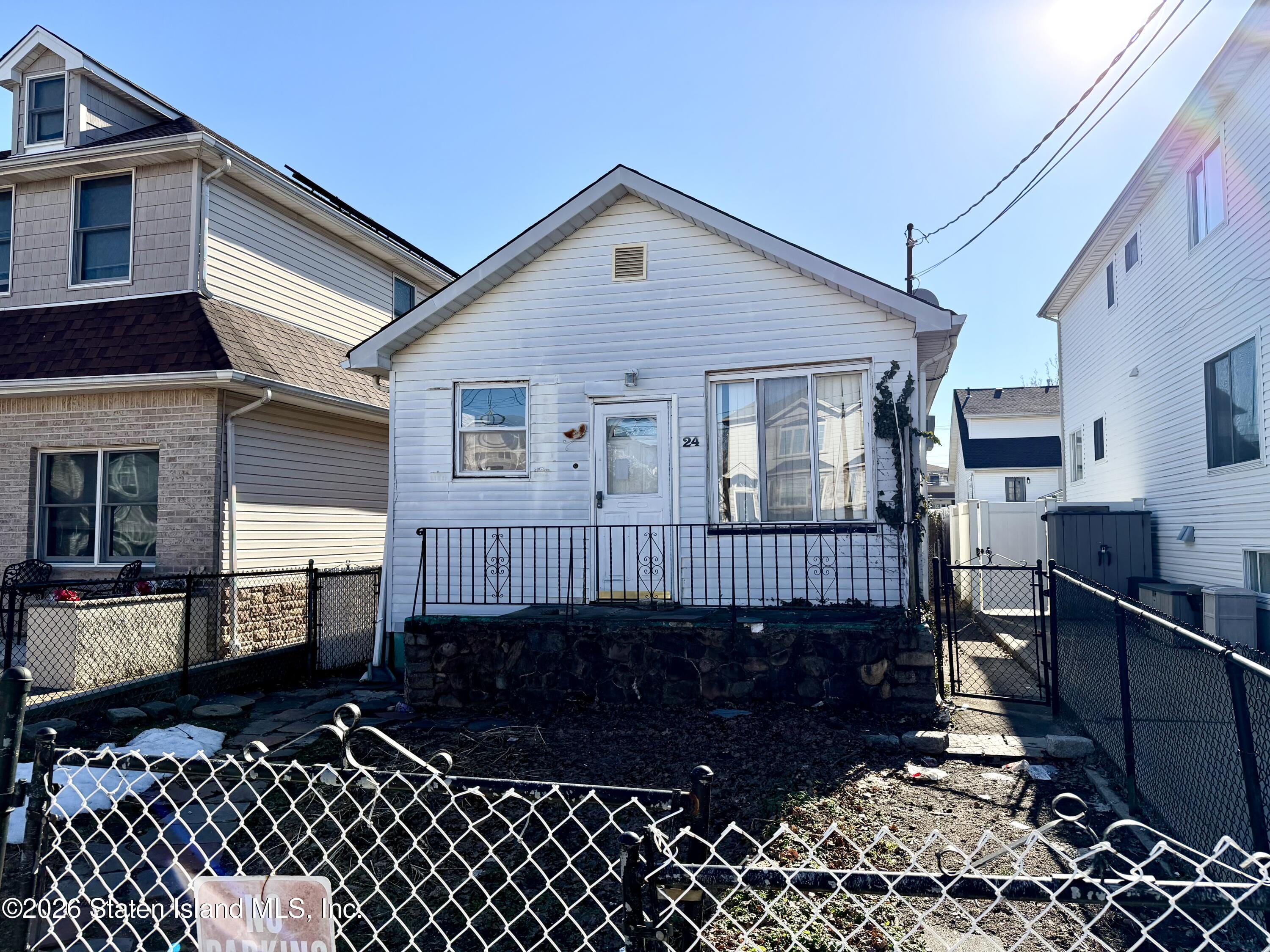 24 Glover Street Image 2