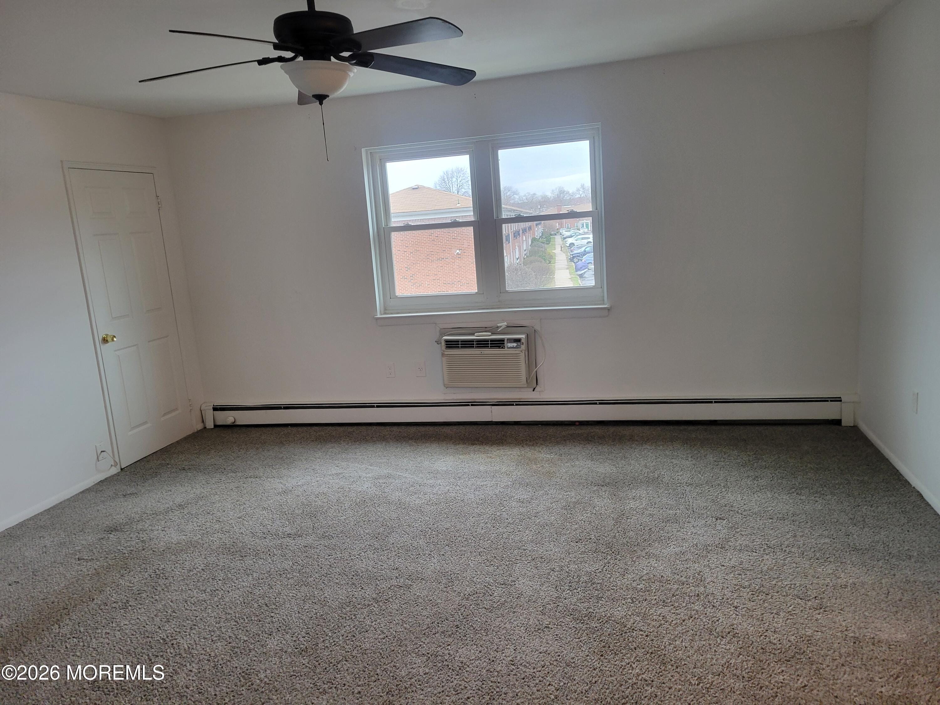 289 Main Street 10F Image 2