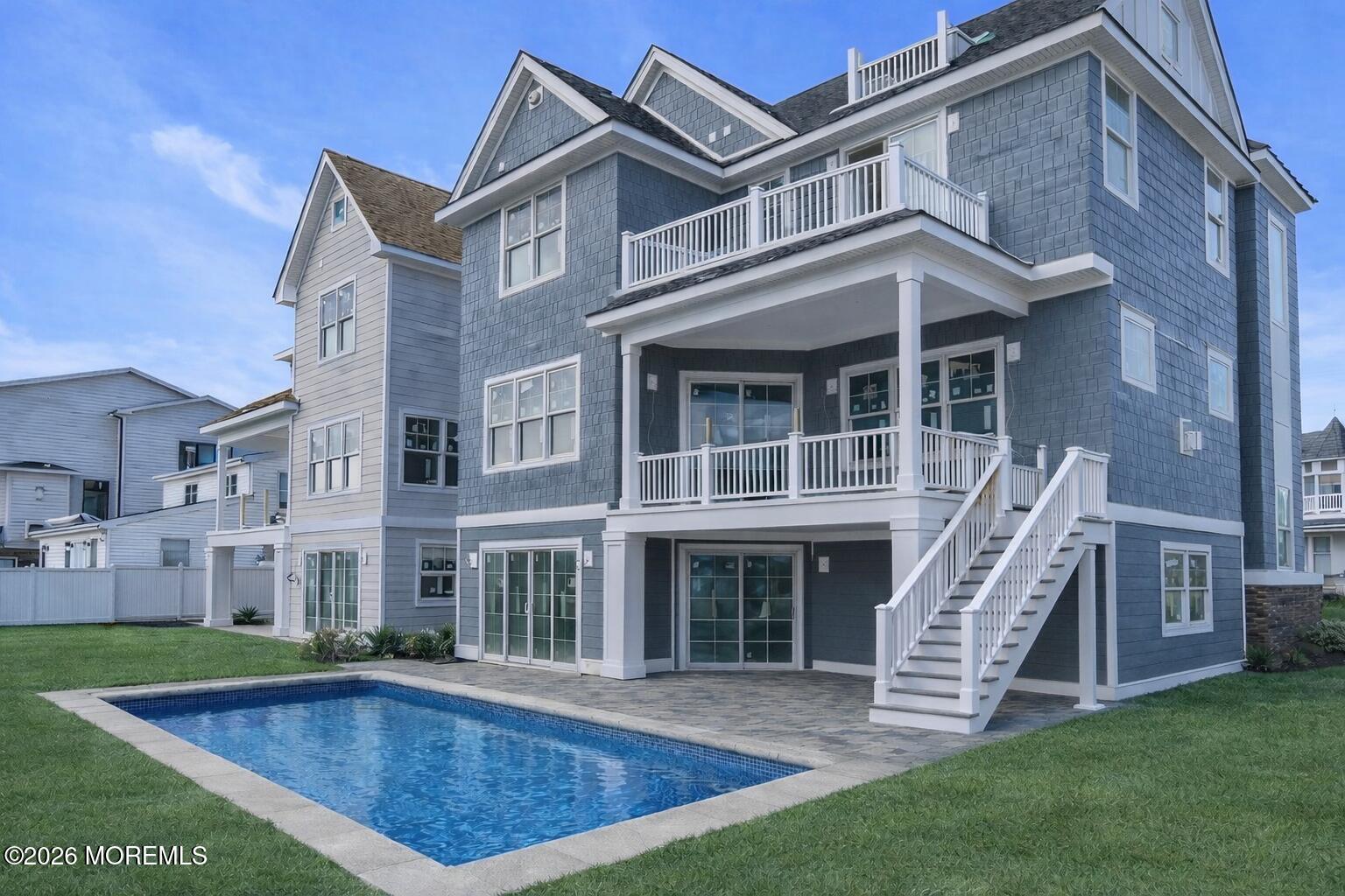 200 Central Avenue Image 1