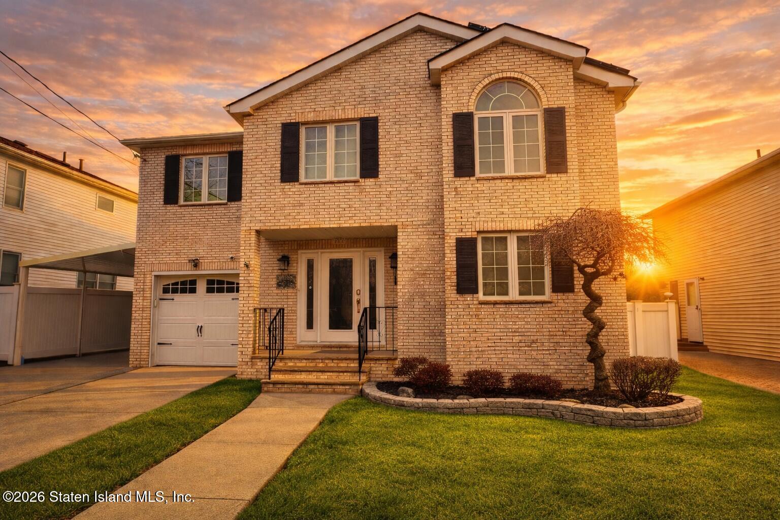 471 Main Street Image 1