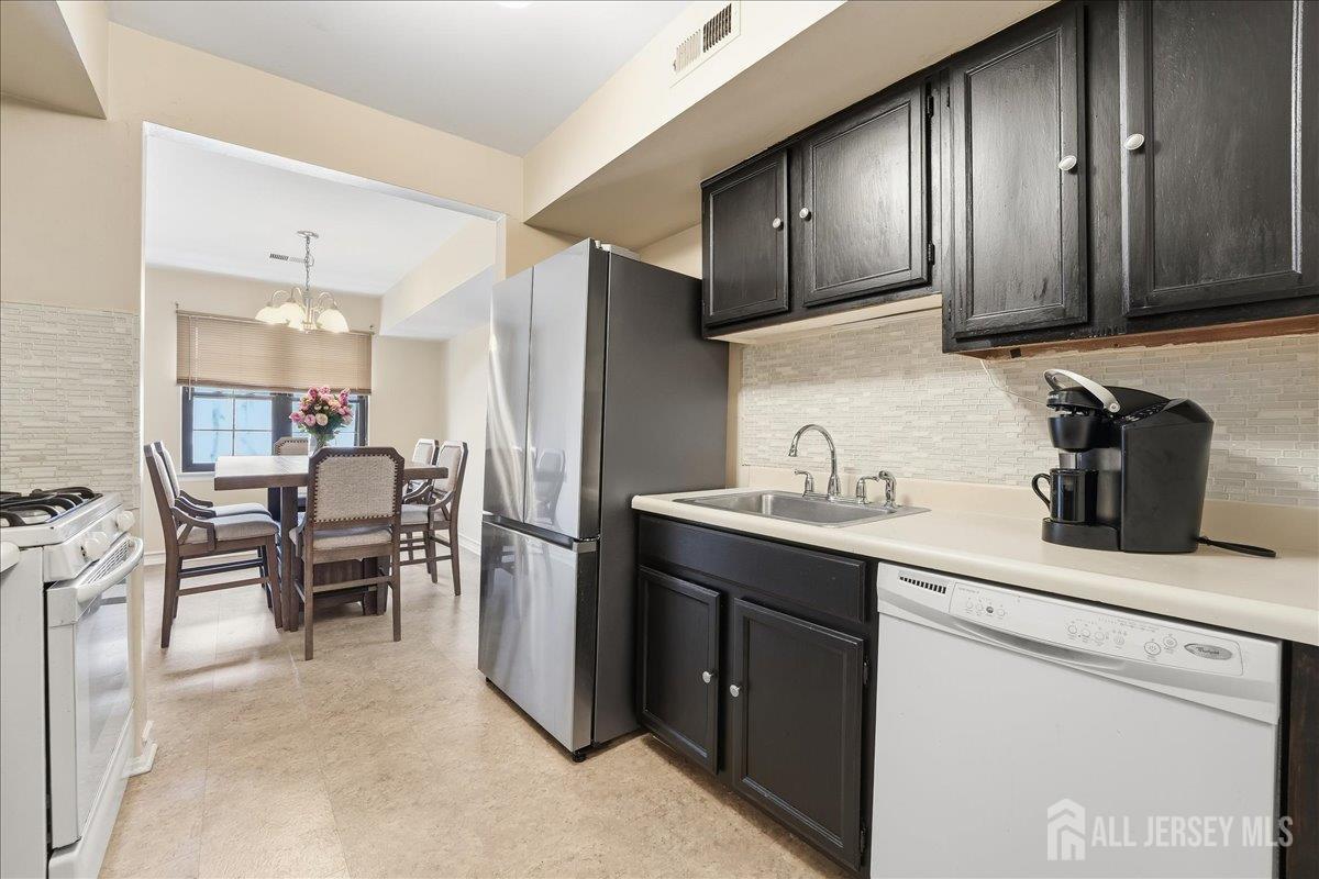 297 Alpine Way C Image 5