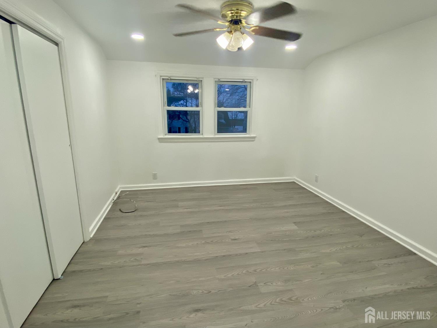 41 Elmwood Avenue, Carteret, NJ, 07008 image 24