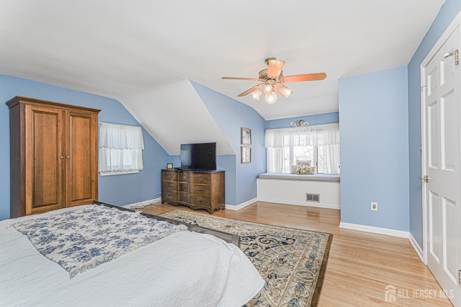 125 Garretson Circle, Milltown, NJ, 08850 image 20