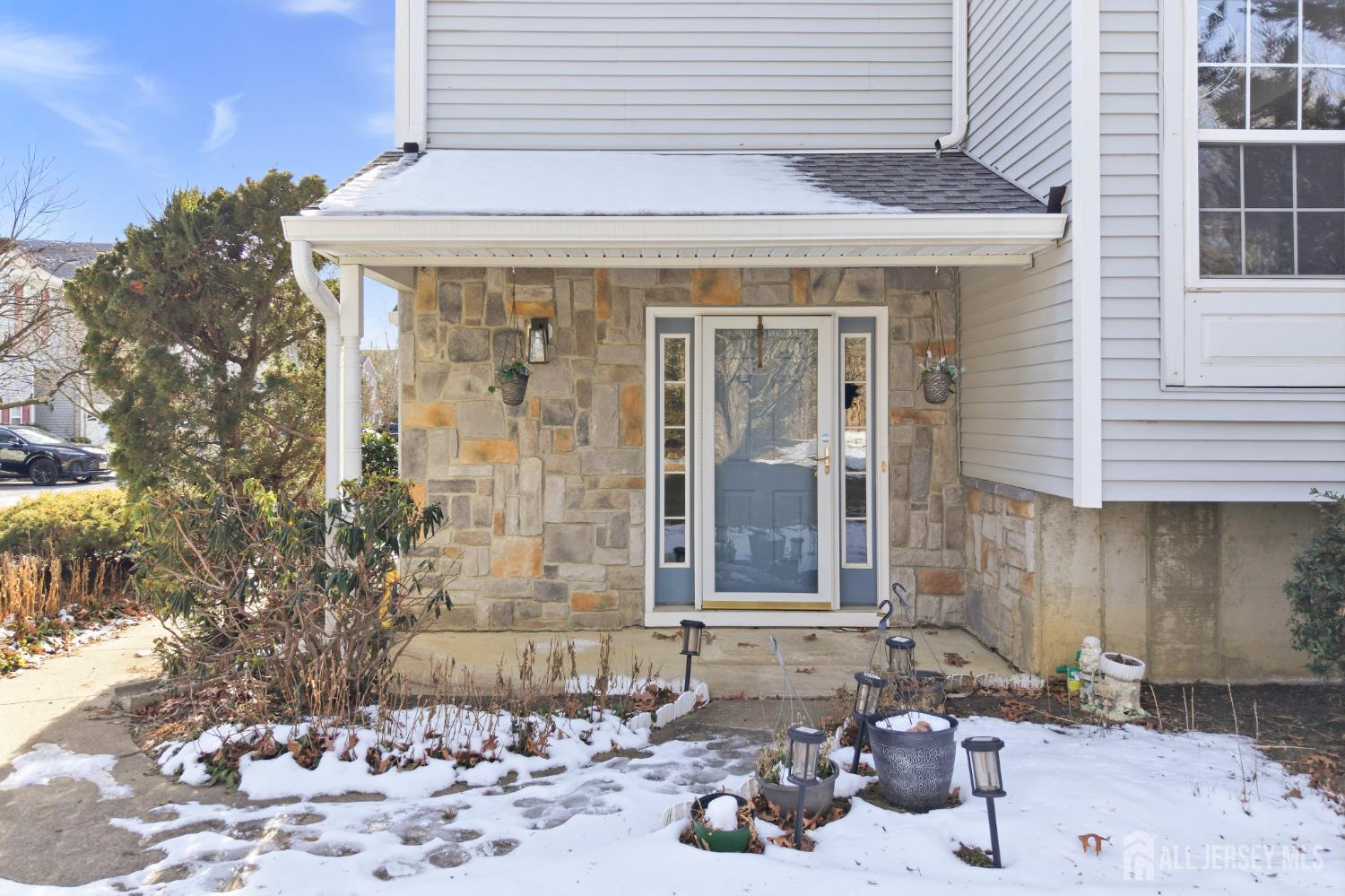 12 Rondell Lane Image 3