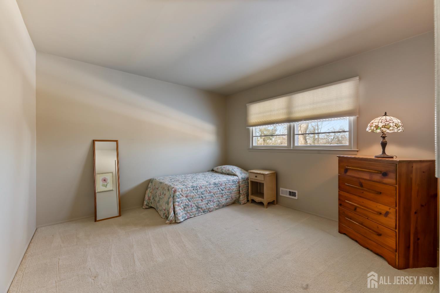 33 Whitehall Road, East Brunswick, NJ, 08816 image 17