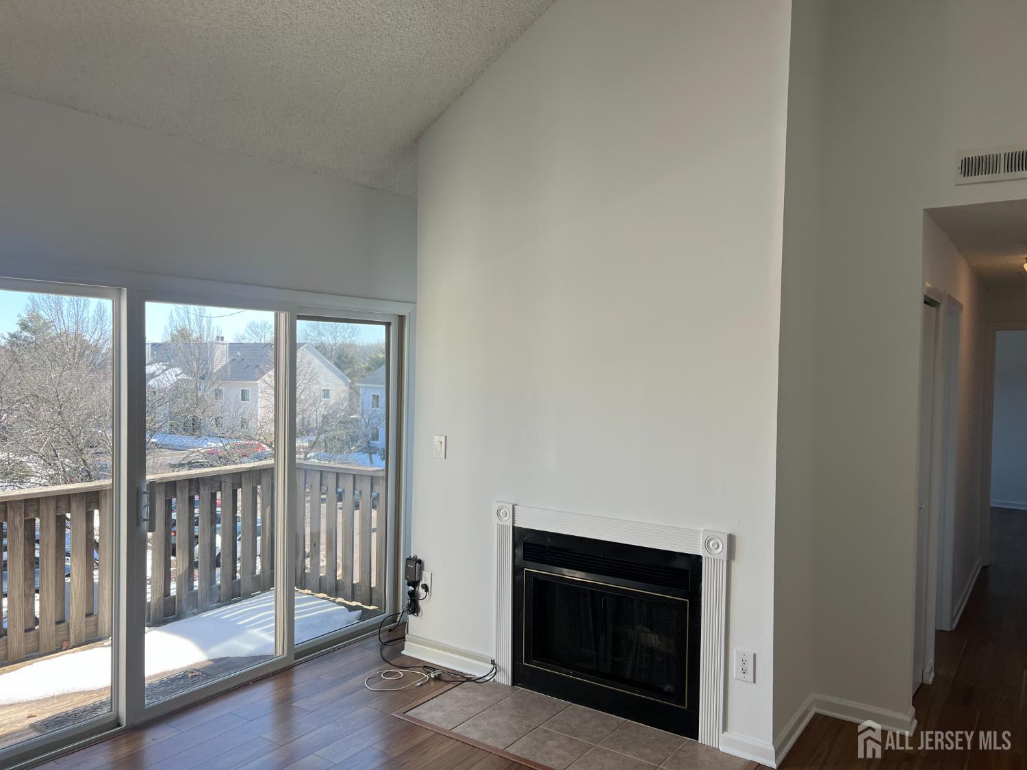 1707 Aspen Drive Image 4