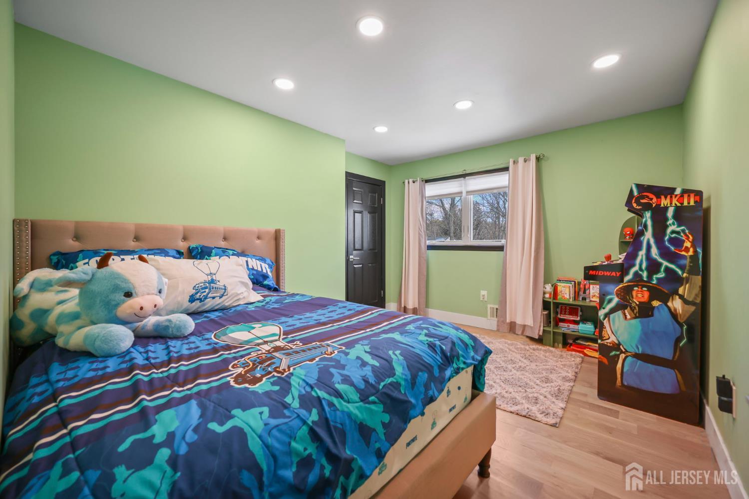 34 Sandalwood Drive, East Brunswick, NJ, 08816 image 26