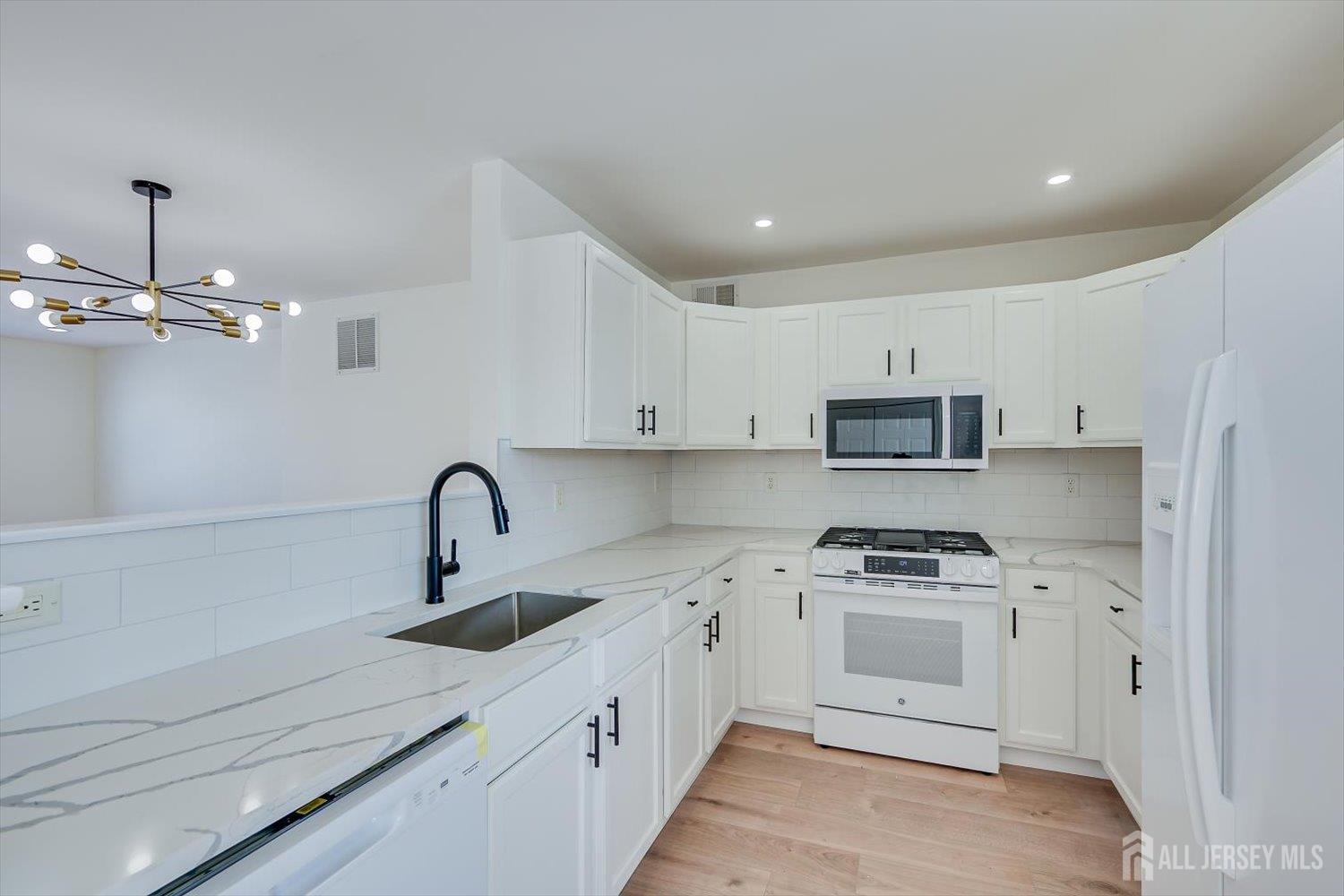 3 Kosmoski Terrace, Sayreville, NJ, 08859 image 21