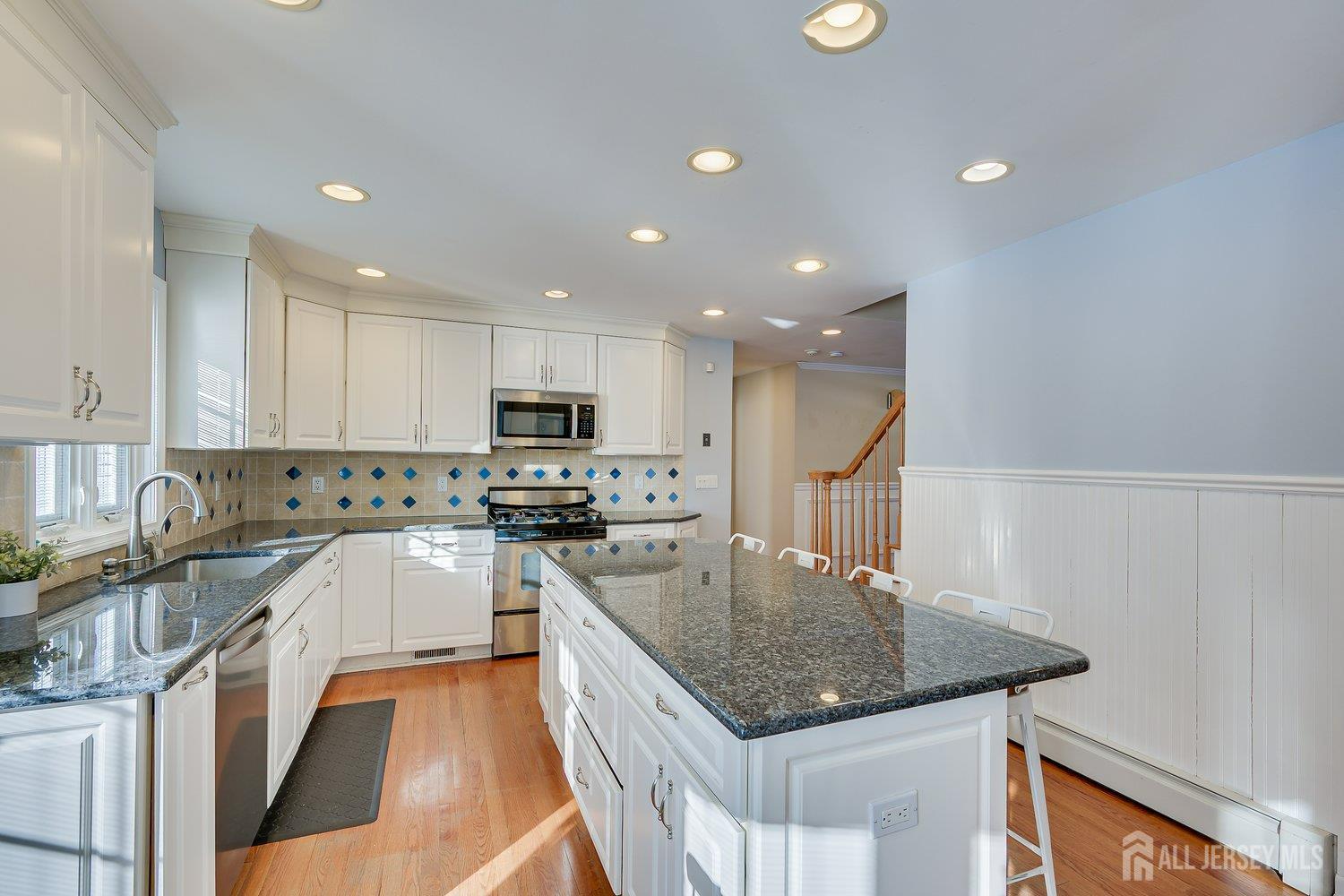 188 E Chestnut Avenue, Metuchen, NJ, 08840 image 12