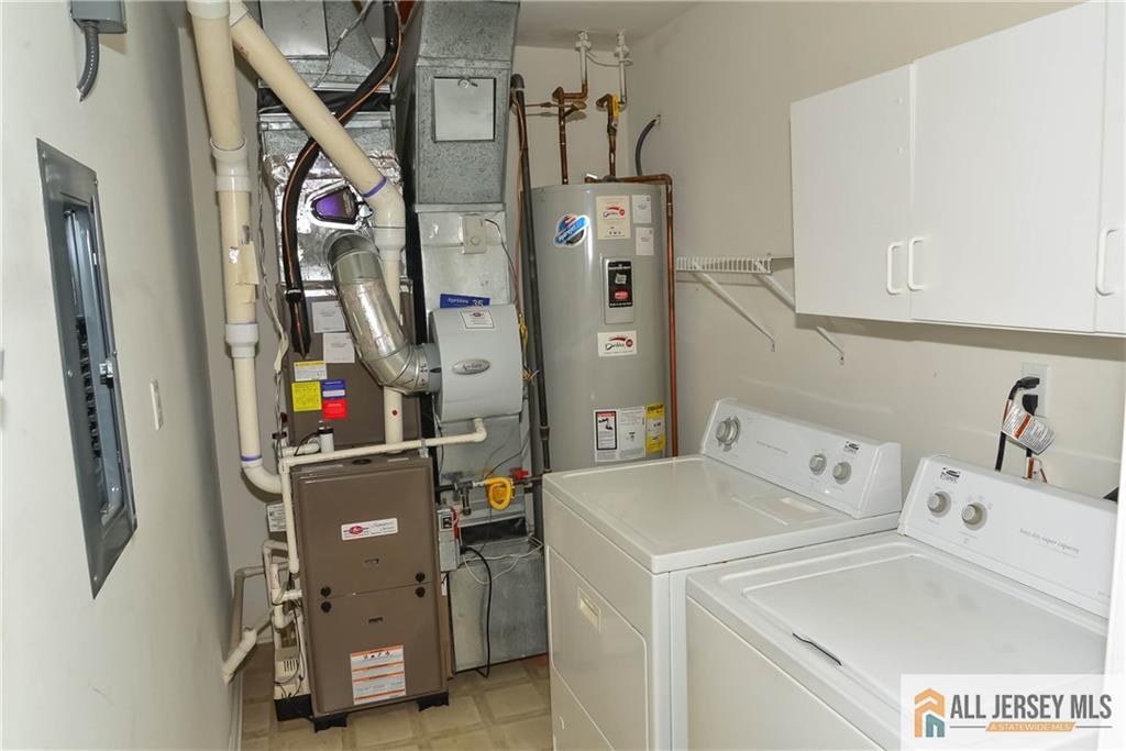 2103 Neville Court, Franklin, NJ, 08873 image 24