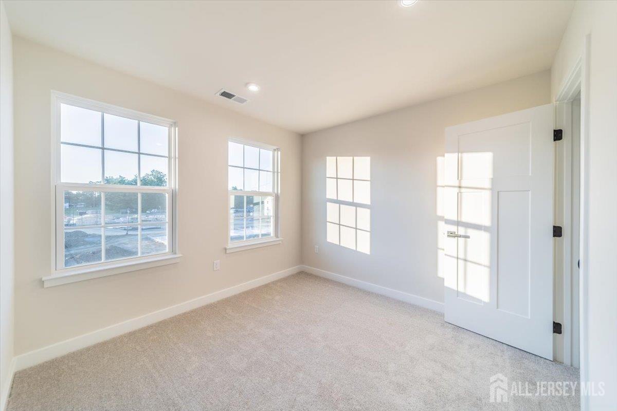 208 Midland Avenue, Aberdeen, NJ, 07721 image 19