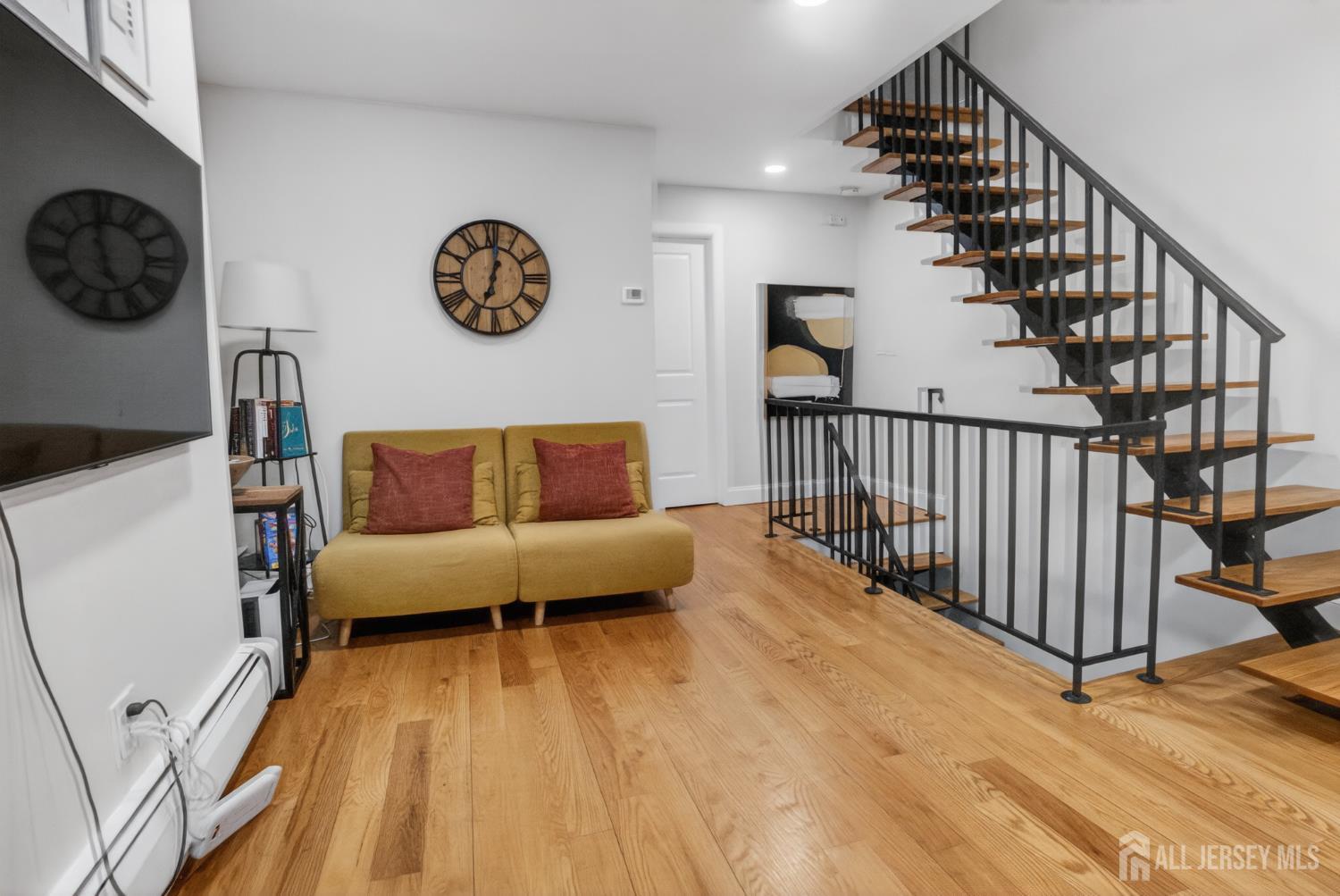 245 Clay Street Image 2