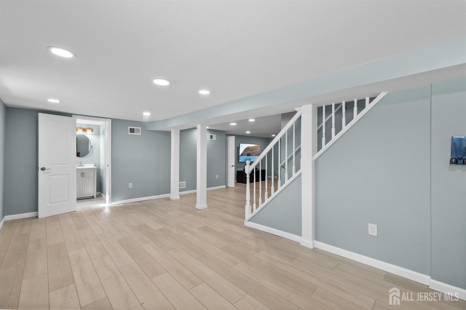 88 Wooding Avenue, Edison, NJ, 08817 image 33