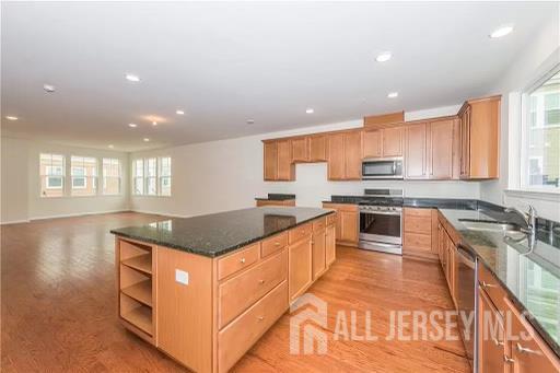 13 Bond Street Image 4