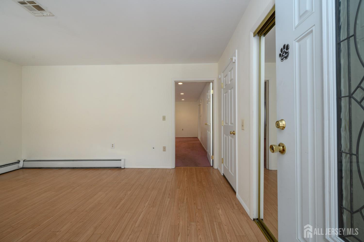 27 Bahamia Drive Image 3